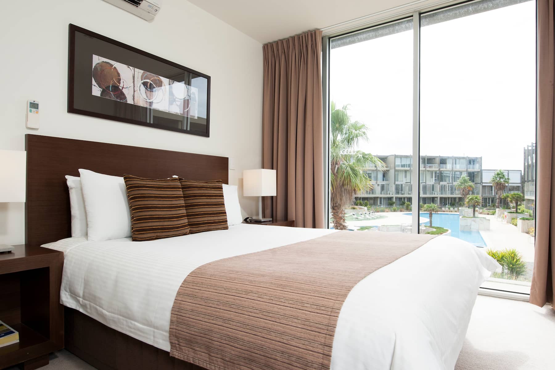 Guest room at the Wyndham Resort Torquay in Torquay, Other than US/Canada